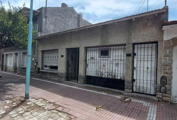 Casa en  Villa Primera, Mar Del Plata