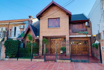 Casa en  Castelar, Partido De Morón