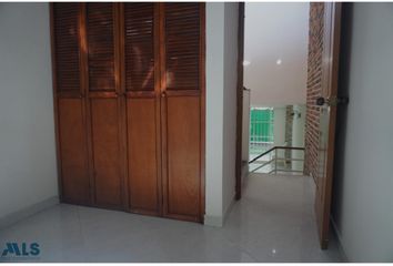 Casa en  Comuna 7, Robledo, Medellín