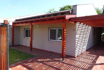 Casa en  Luis Guillón, Esteban Echeverría