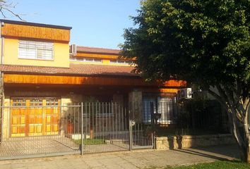 Casa en  Castelar, Partido De Morón