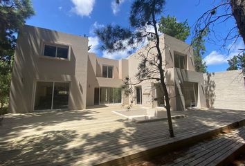 Casa en  Buenos Aires Costa Atlántica