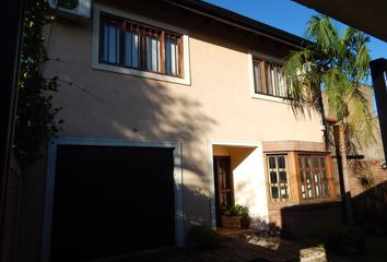 Casa en  Adrogué, Partido De Almirante Brown