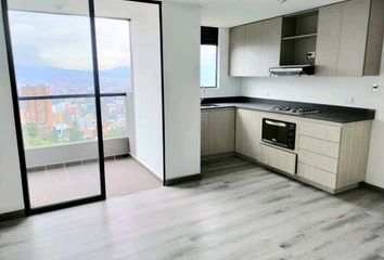 Apartamento en  Altos Del Poblado, Medellín