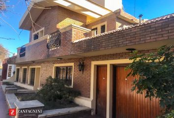 Casa en  San Martín, Mendoza