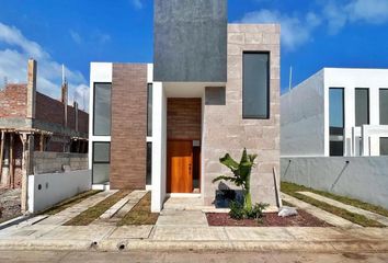 Casa en  Carretera A Antón Lizardo, Alvarado, Veracruz De Ignacio De La Llave, 95264, Mex