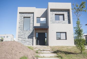 Casa en  El Naudir, Partido De Escobar