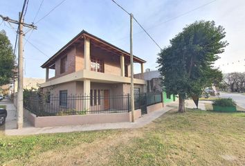 Casa en  Granadero Baigorria, Santa Fe