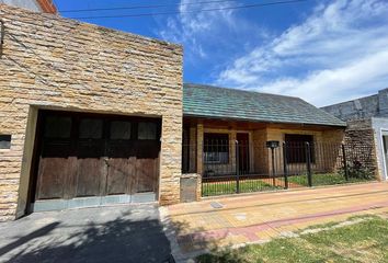 Casa en  Lomas De Zamora, Partido De Lomas De Zamora