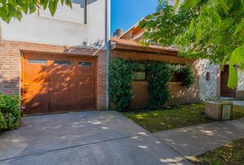 Casa en  Los Pinares, Mar Del Plata