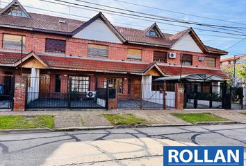 Casa en  Villa Adelina, Partido De San Isidro