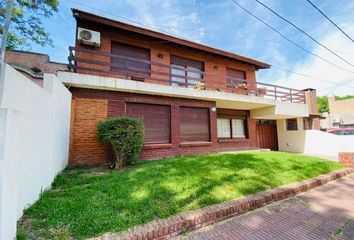 Casa en  General Juan Madariaga, General Madariaga