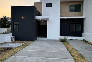 Casa en  Boulevard Salto Del Moro, Bio Grand, La Antigua Juriquilla, Querétaro, 76226, Mex