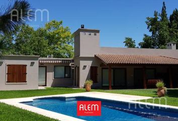 Casa en  Tristán Suárez, Partido De Ezeiza