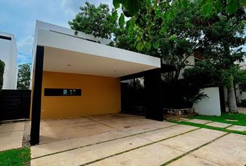 Casa en  Calle 18 108-108, Cholul, Mérida, Yucatán, 97305, Mex