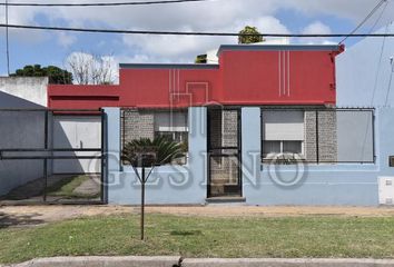 Casa en  Tolosa, Partido De La Plata