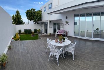 Casa en condominio en  Boulevard Esmeralda, Punta Esmeralda, El Pueblito, Corregidora, Querétaro, 76904, Mex