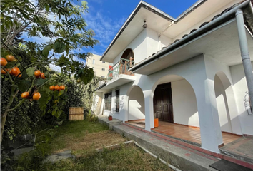 Casa en  Monteserrin, Jipijapa, Quito