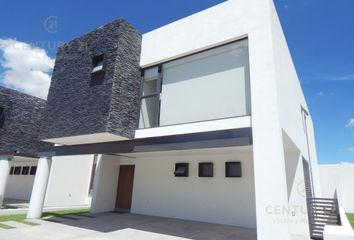 Casa en  Coaxustenco, Metepec