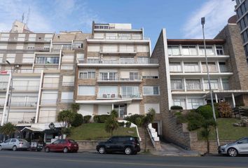 Departamento en  Playa Varese, Mar Del Plata