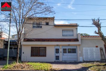 Casa en  Banfield, Partido De Lomas De Zamora