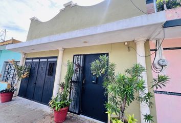 Casa en  810 812 814, Calle 67, Centro, Mérida, Yucatán, 97000, Mex