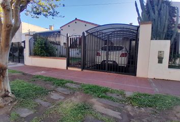 Casa en  Alberdi, Rosario