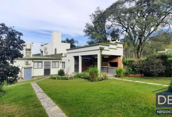 Casa en  Villa Carmela, Tucumán