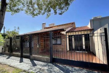 Casa en  Parque Leloir, Partido De Ituzaingó