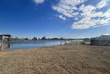 Terrenos en  Abril, Partido De Berazategui