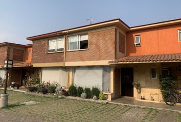 Casa en condominio en  Capultitlán, Toluca