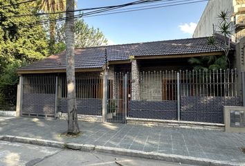 Casa en  Villa Sarmiento, Partido De Morón