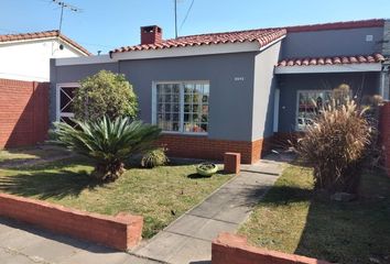 Casa en  Guillermo Hudson, Partido De Berazategui