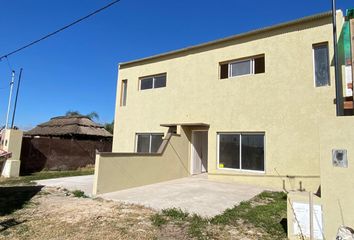 Casa en  Puerto Roldán, Roldán