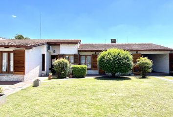 Casa en  Roque Pérez, Partido De Roque Pérez