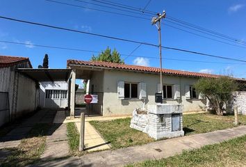 Casa en  San Nicolás De Los Arroyos, Partido De San Nicolás