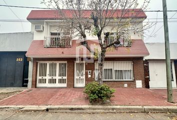 Casa en  Sarmiento, Rosario