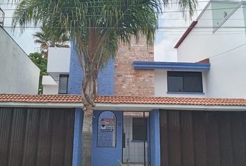 Casa en condominio en  Calle Xanenetla 31, Barrios De Arboledas, Heroica Puebla De Zaragoza, Puebla, 72583, Mex