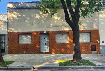 Casa en  Parque Chacabuco, Capital Federal