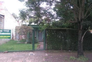 Casa en  Burzaco, Partido De Almirante Brown