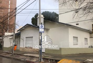 Casa en  Área Centro Este, Neuquén