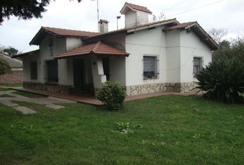 Casa en  Burzaco, Partido De Almirante Brown