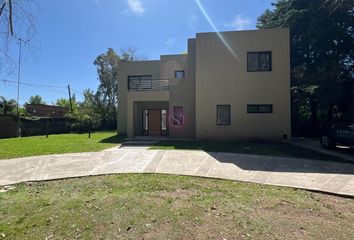 Casa en  La Arboleda, Partido De Tigre