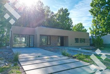 Casa en  Plottier, Neuquen