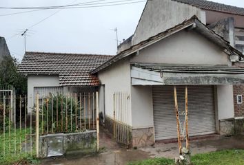 Casa en  Monte Grande, Esteban Echeverría