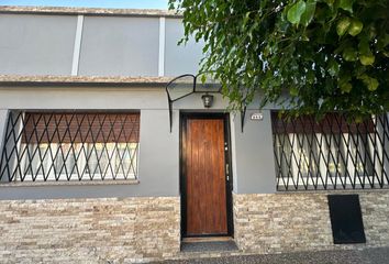 Casa en  Castelar, Partido De Morón