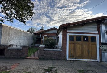 Casa en  Adrogué, Partido De Almirante Brown