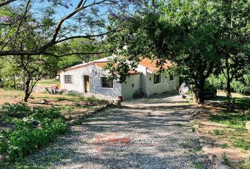 Casa en  Villa Catalina, Río Ceballos