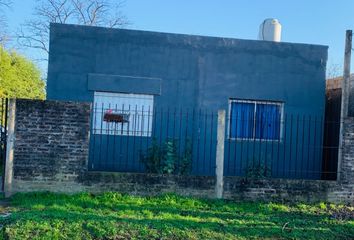 Casa en  Máximo Paz, Partido De Cañuelas