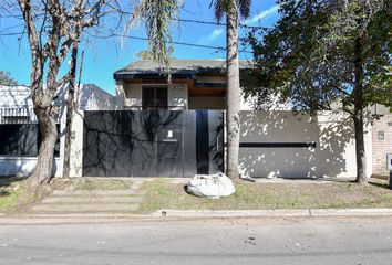 Casa en  Manuel B Gonnet, Partido De La Plata